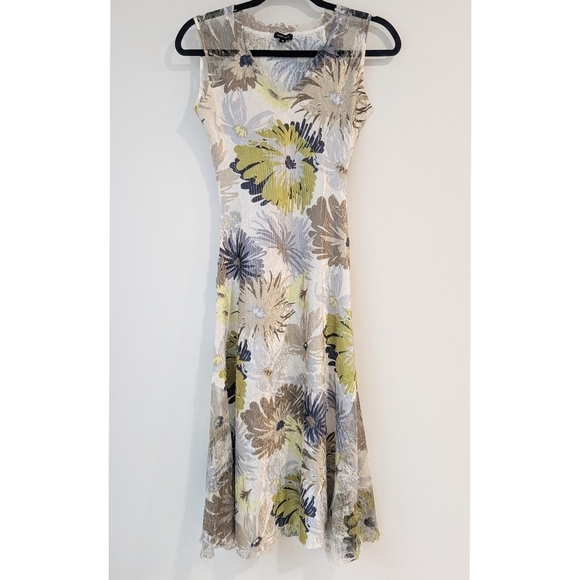 Komarov Dresses & Skirts - NEW Komarov Lace Trim Charmeuse Maxi Dress